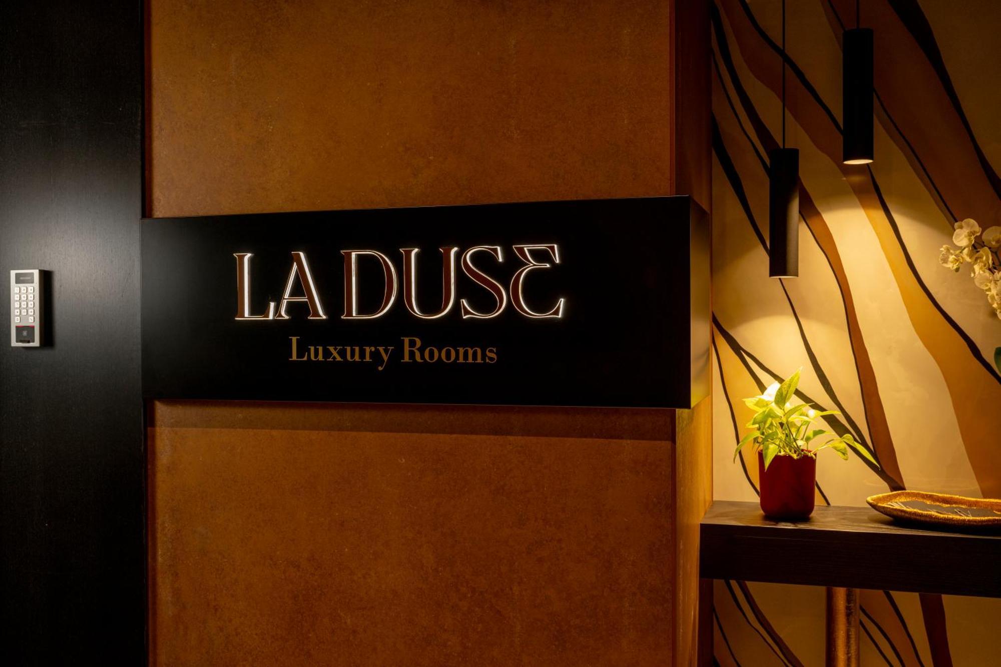 La Duse Luxury Rooms Pescara Buitenkant foto