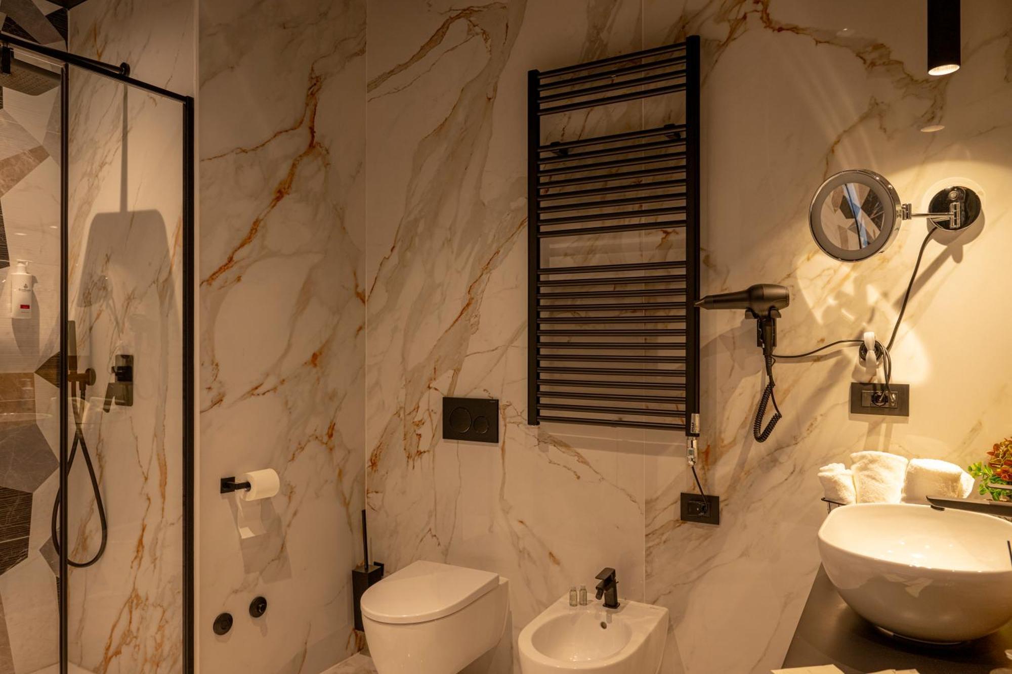 La Duse Luxury Rooms Pescara Buitenkant foto