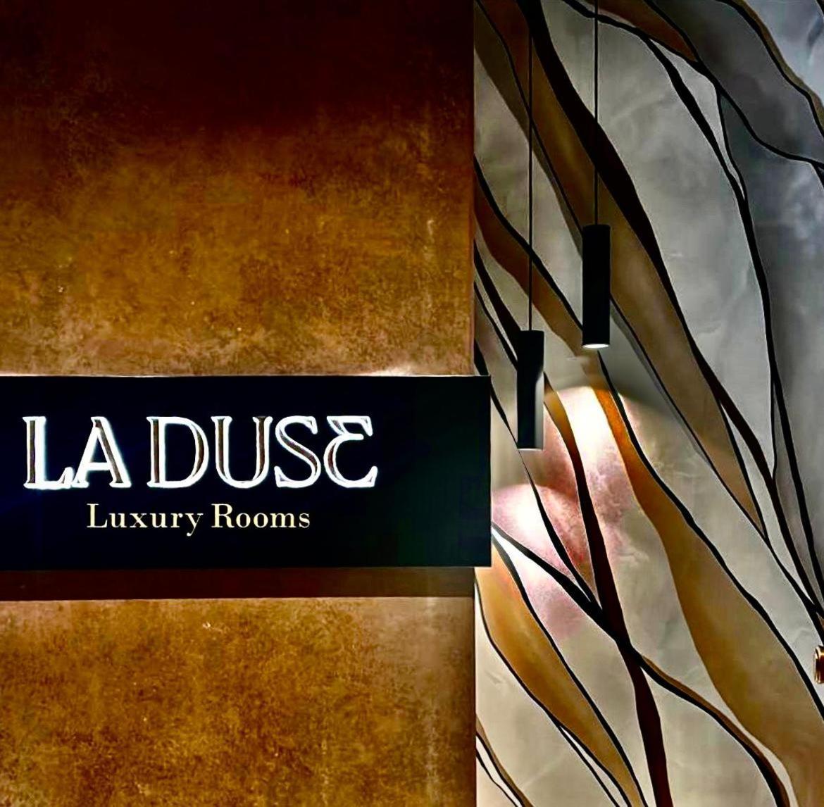 La Duse Luxury Rooms Pescara Buitenkant foto